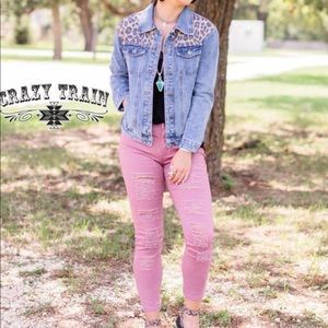 🍁SALE 🍁 Crazy Train Go To Mauve Slim Leg Jean Distressed